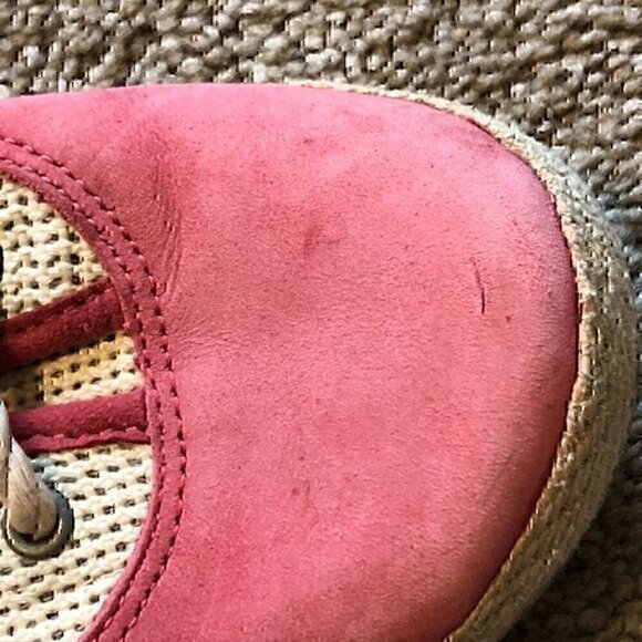 UGG Catrin Crochet Slip Ons Coral Red Pink Beige Espadrille LEATHER Flats US 8 - Picture 11 of 13